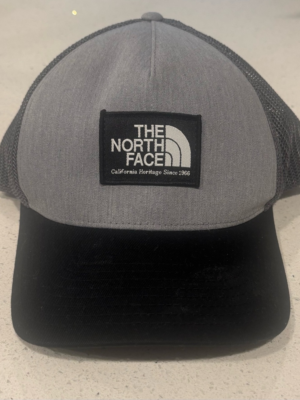 The North Face Men's Grey & Black Flexfit Adjustable Trucker Cap